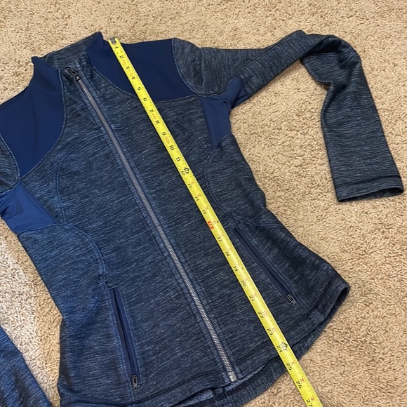 Lululemon Forme Jacket - Picture 5 of 8